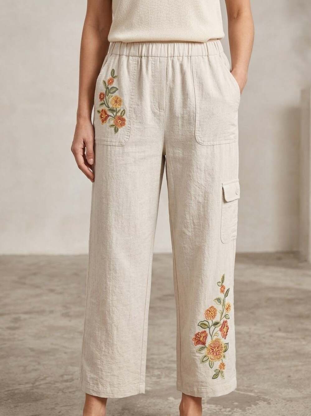 Alfred Dunner Copper Canyon Floral Embroidered Ankle Pants, Size 16